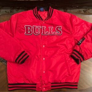 Chicago Bulls Red Varsity Jacket Size Large